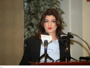 Νοτοπούλου για συμφωνία με Σκόπια: «Κοιτάξτε όλη την Ευρώπη που μας επαινεί»!